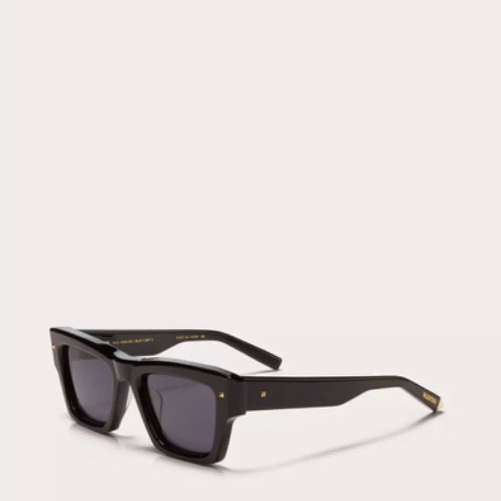 NEW VALENTINO SUNGLASSES, UNISEX BLACK SQUARE EYEWEAR VALENTINO